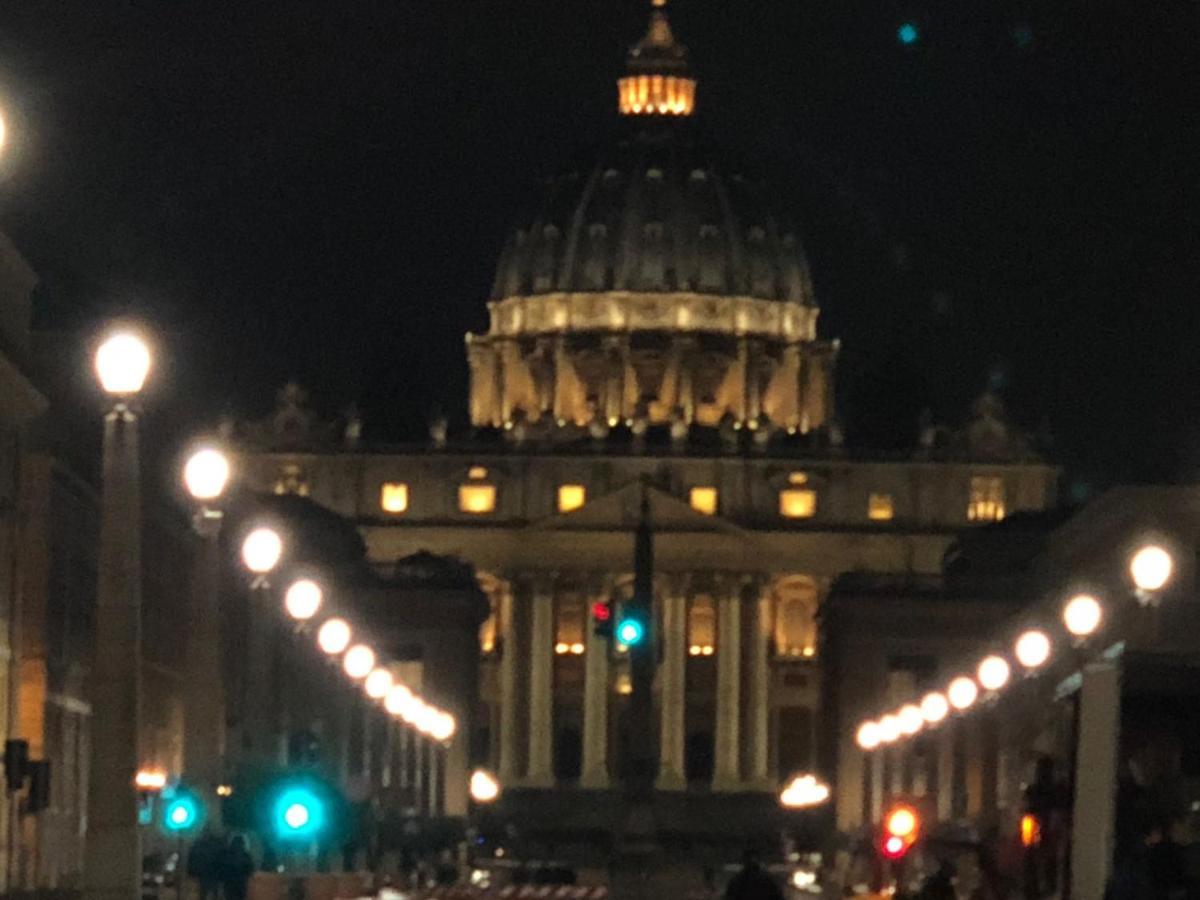 Domum Vaticani Rome Luaran gambar