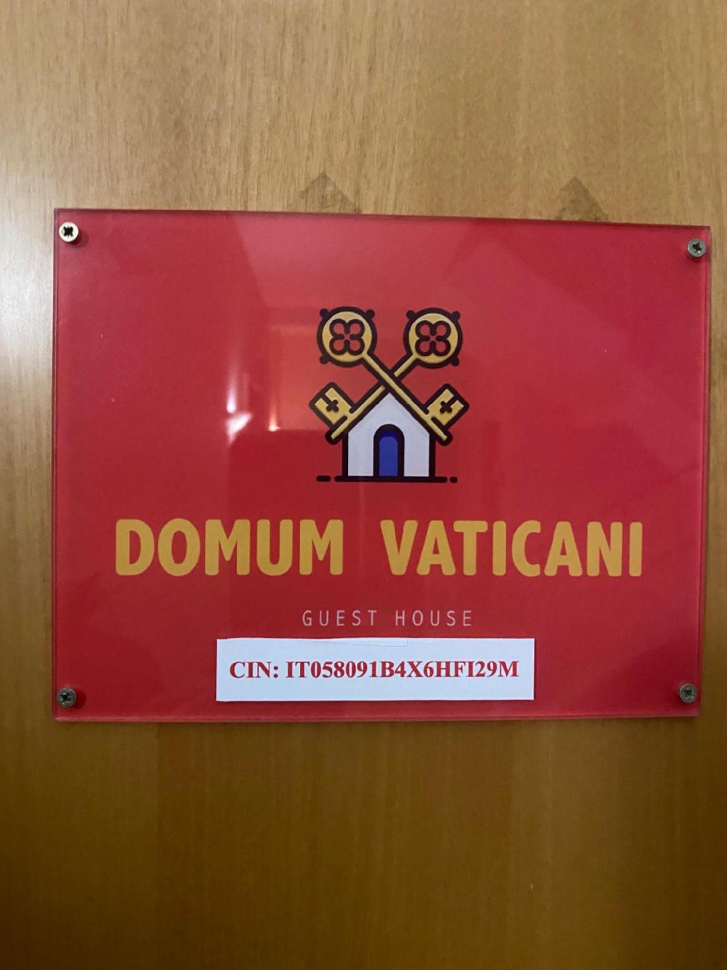 Domum Vaticani Rome Luaran gambar