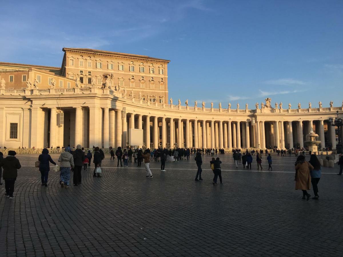 Domum Vaticani Rome Luaran gambar
